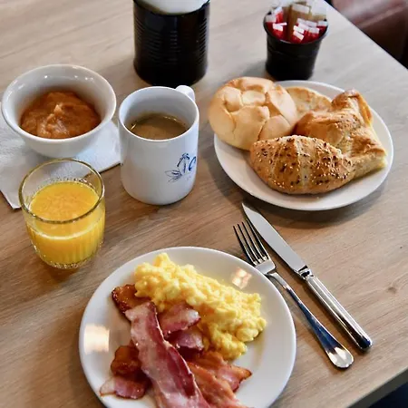 Ibis Styles Nazaire Centre Gare Сен-Назер