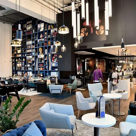 Ibis Styles Nazaire Centre Gare 3* 圣纳泽尔