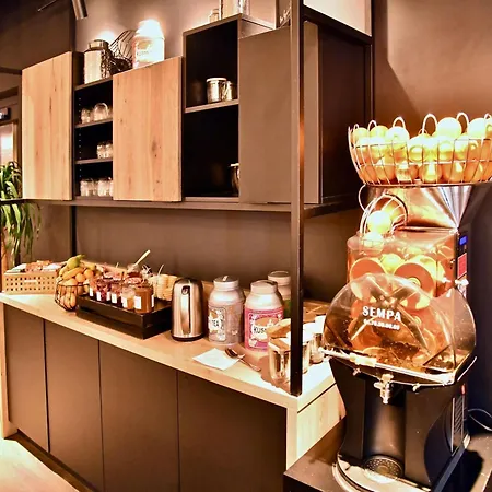 Ibis Styles Nazaire Centre Gare Сен-Назер